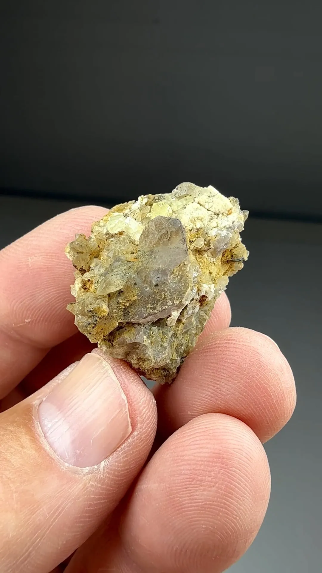 Fluorapatite (1389) - image 2