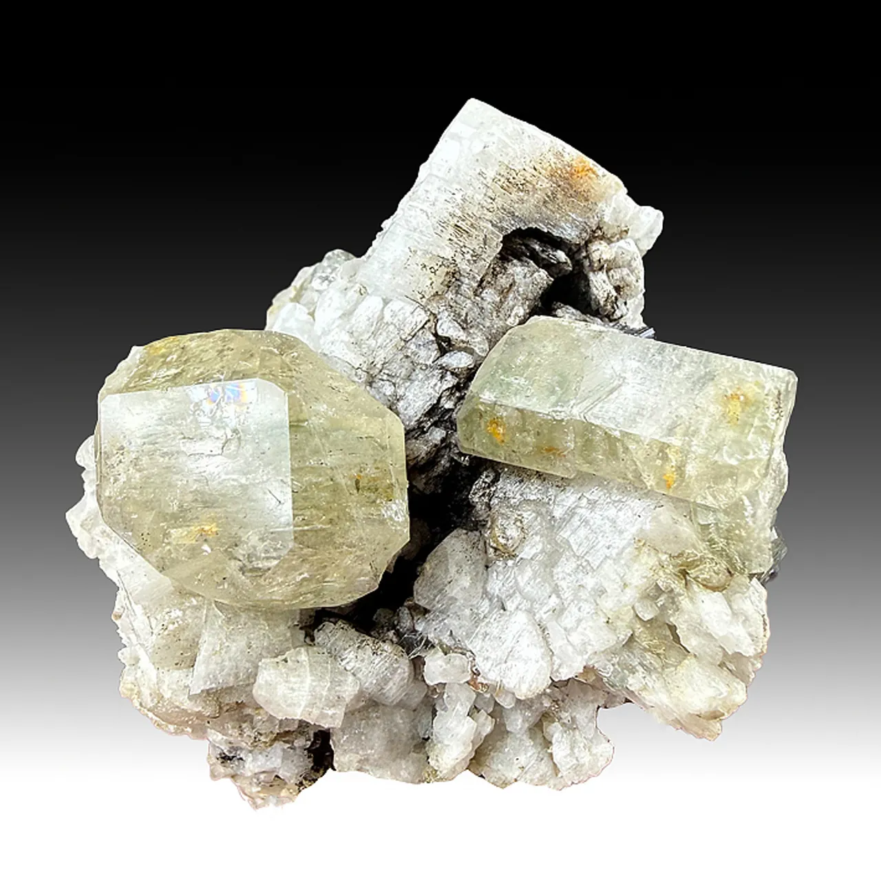 Fluorapatite (1591) - image 1