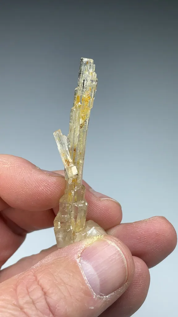Fluorapatite - image 2