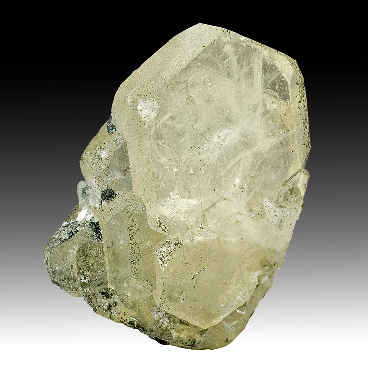 Fluorapatite - image 1