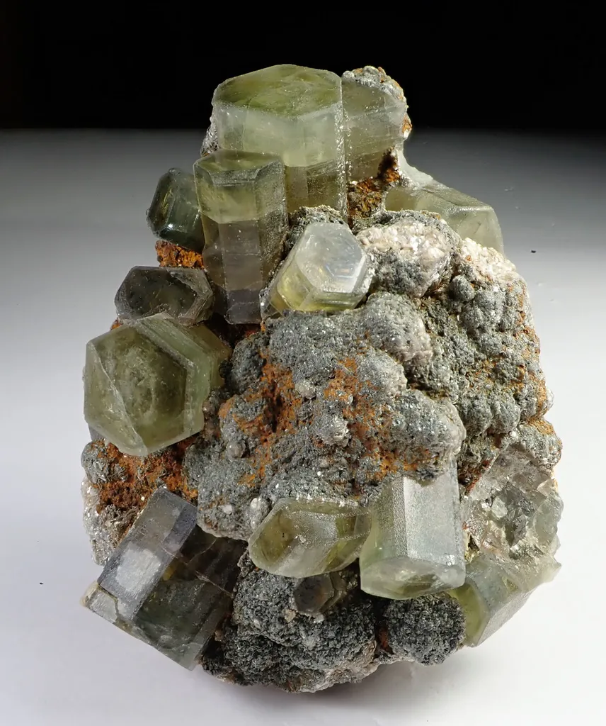 Fluorapatite image