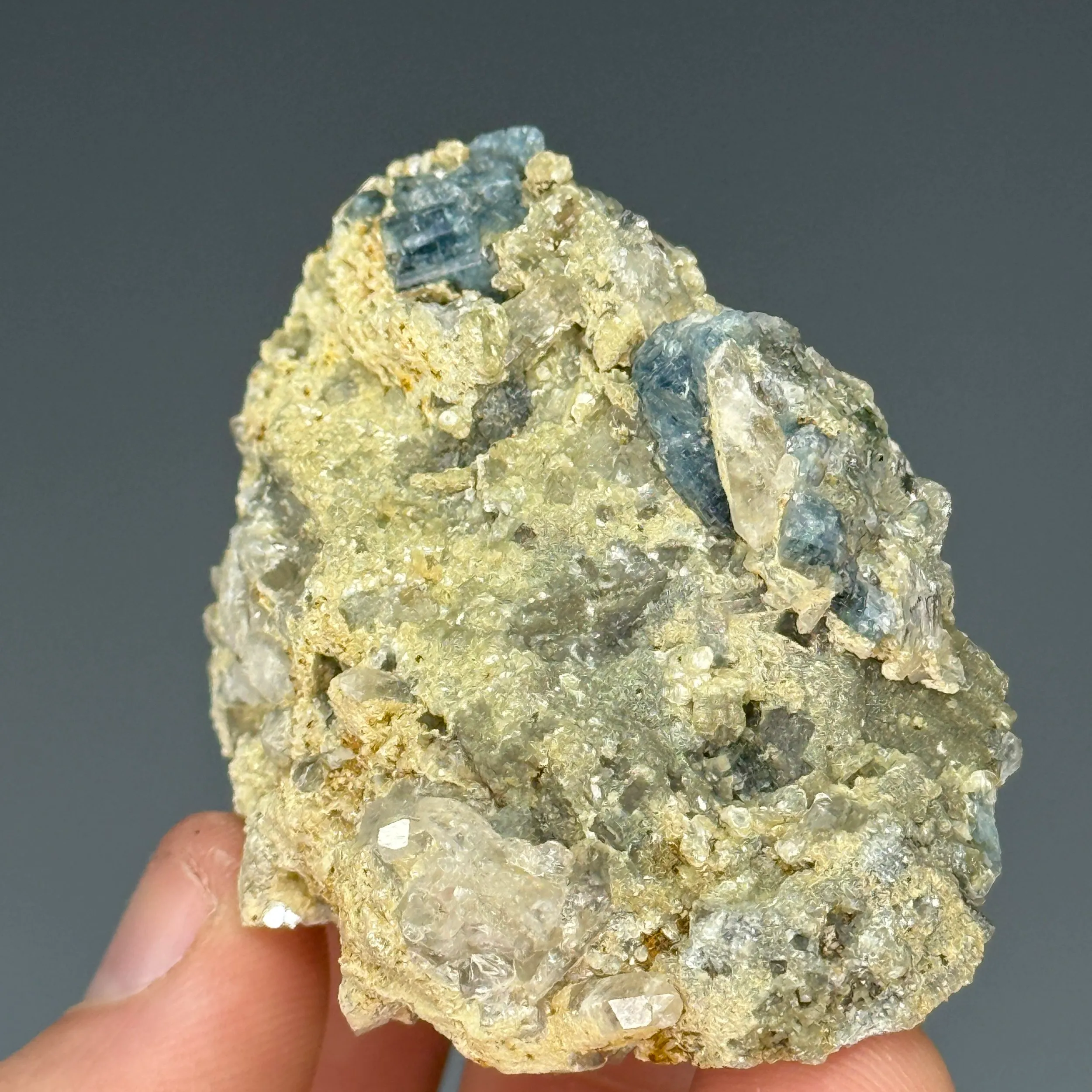 Fluorapatite - image 2