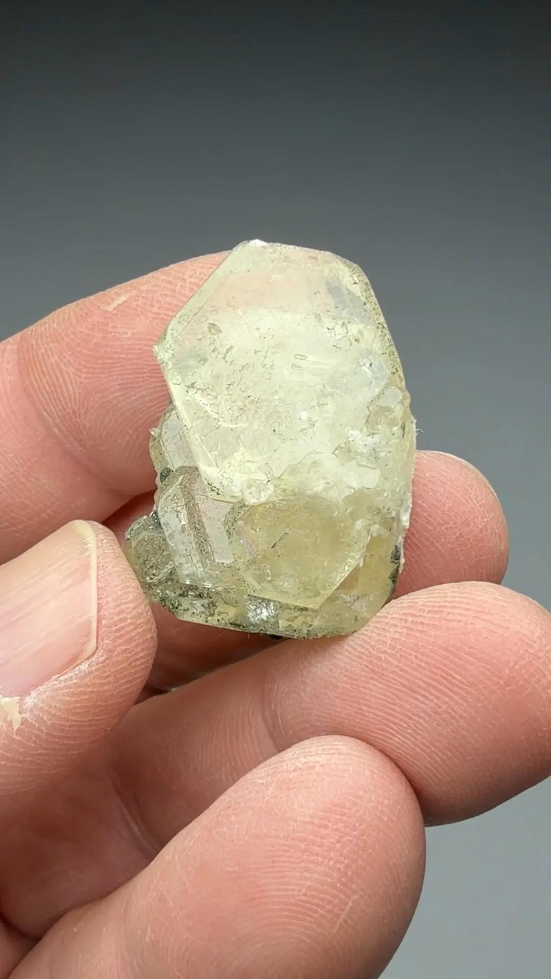 Fluorapatite - image 2