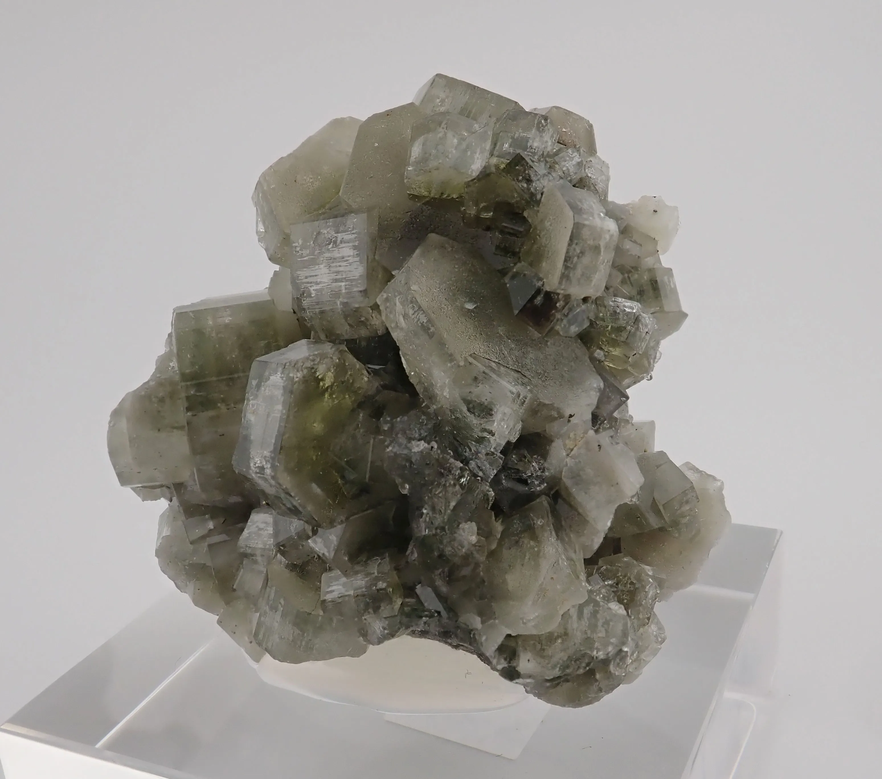 Fluorapatite - image 1
