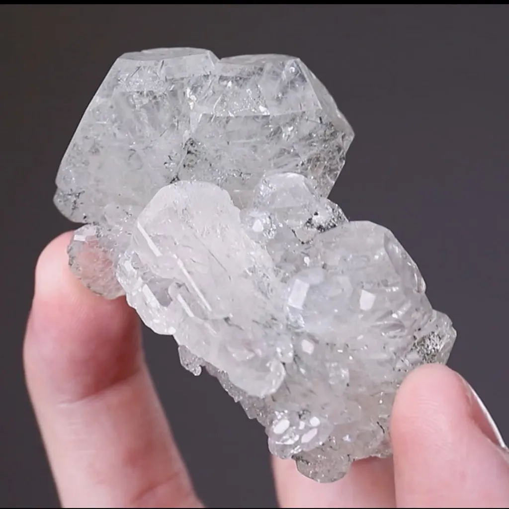 Fluorapatite - image 2