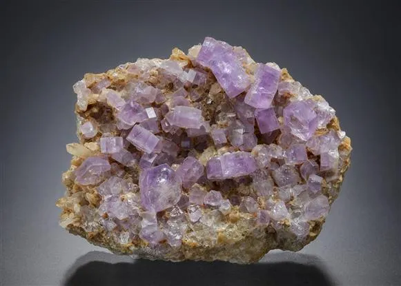 Fluorapatite image