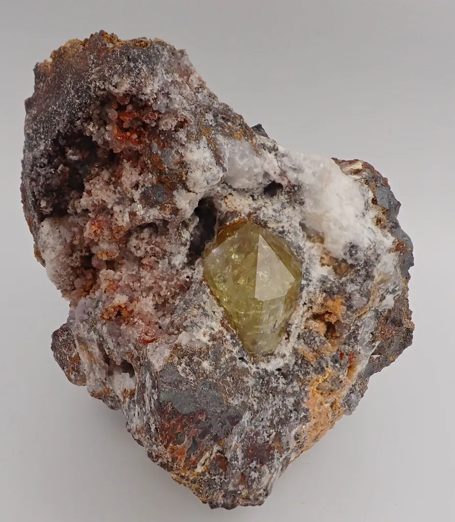Fluorapatite image