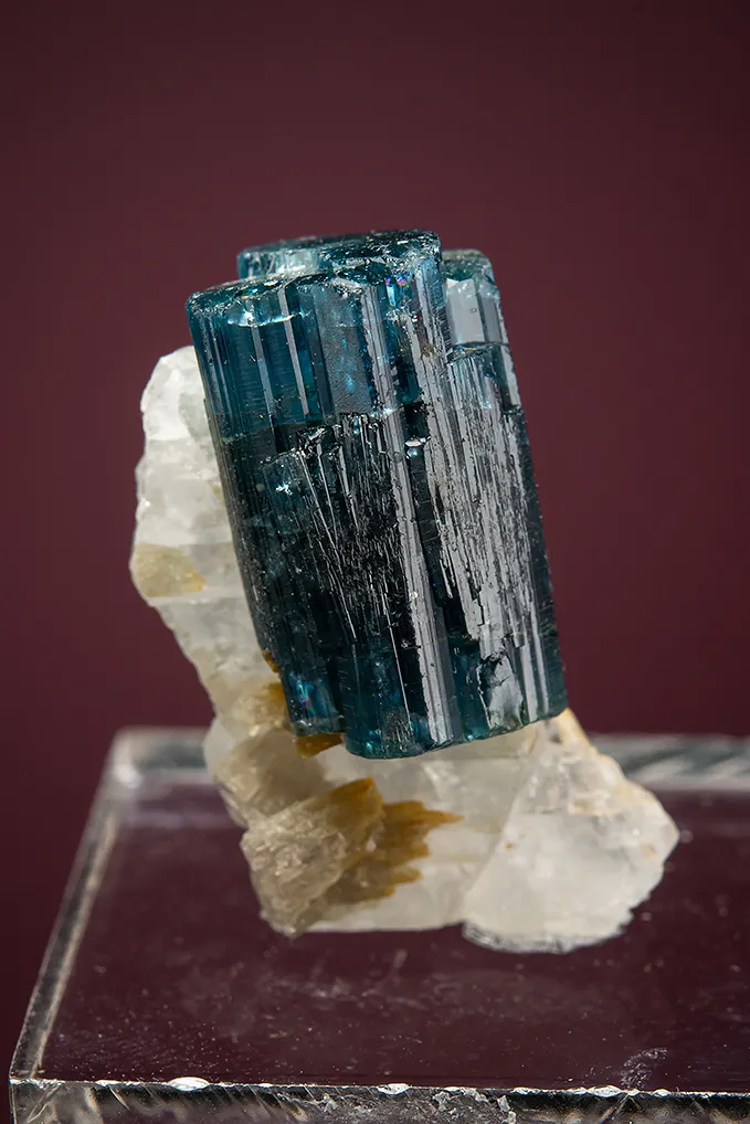 Fluorapatite image