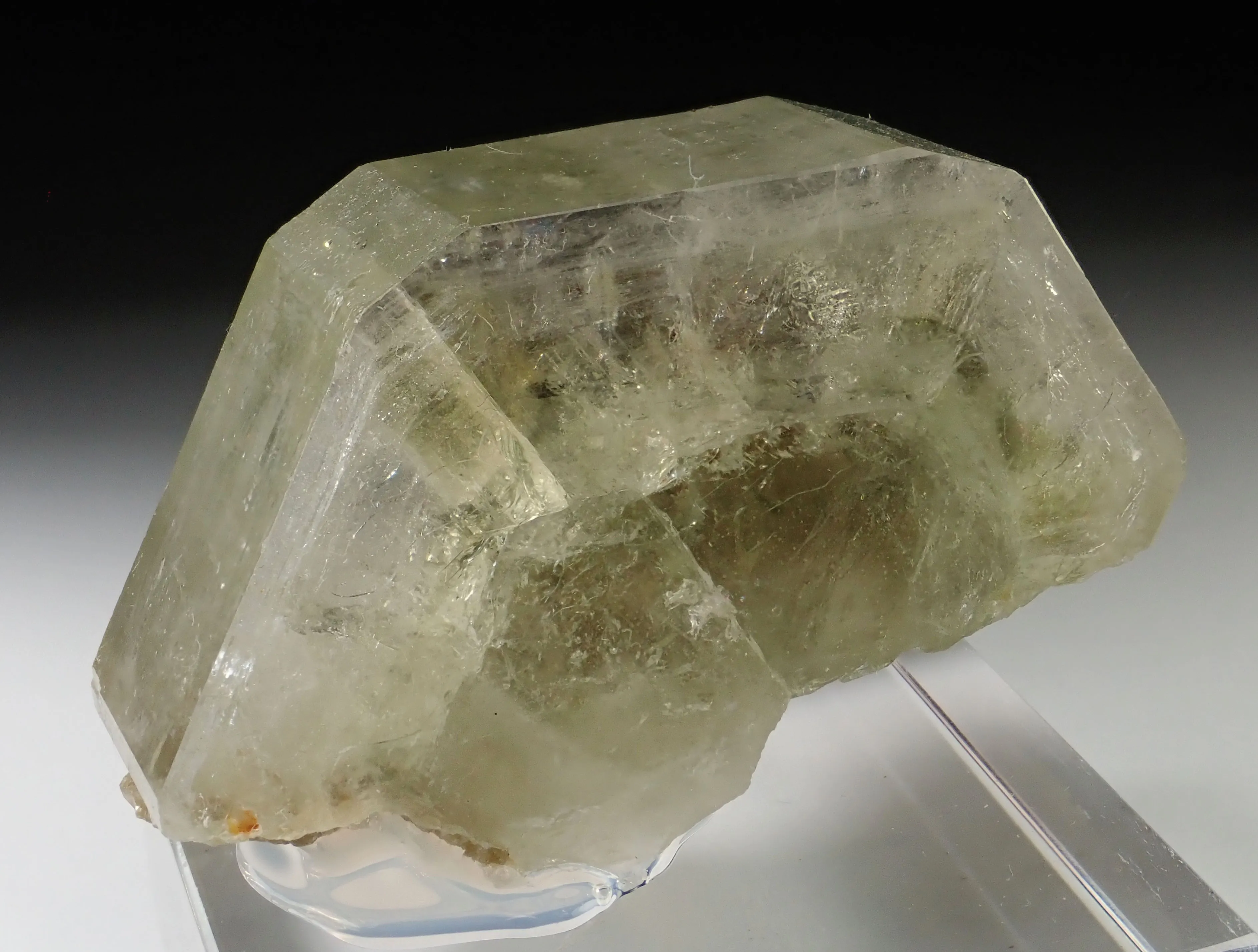 Fluorapatite - image 6
