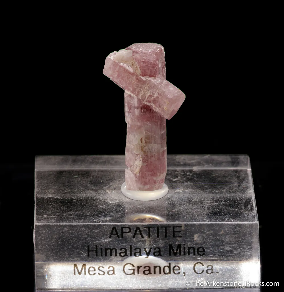 Fluorapatite image