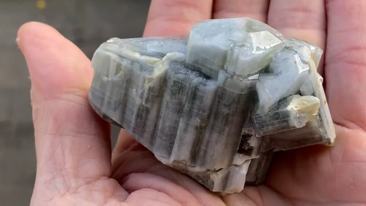 Fluorapatite - image 5