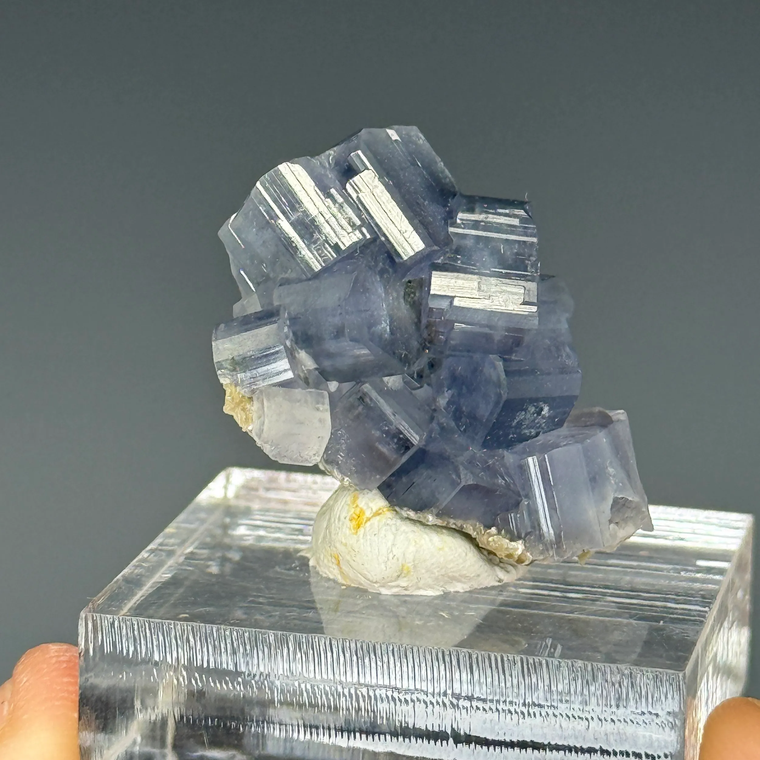 Fluorapatite - image 2