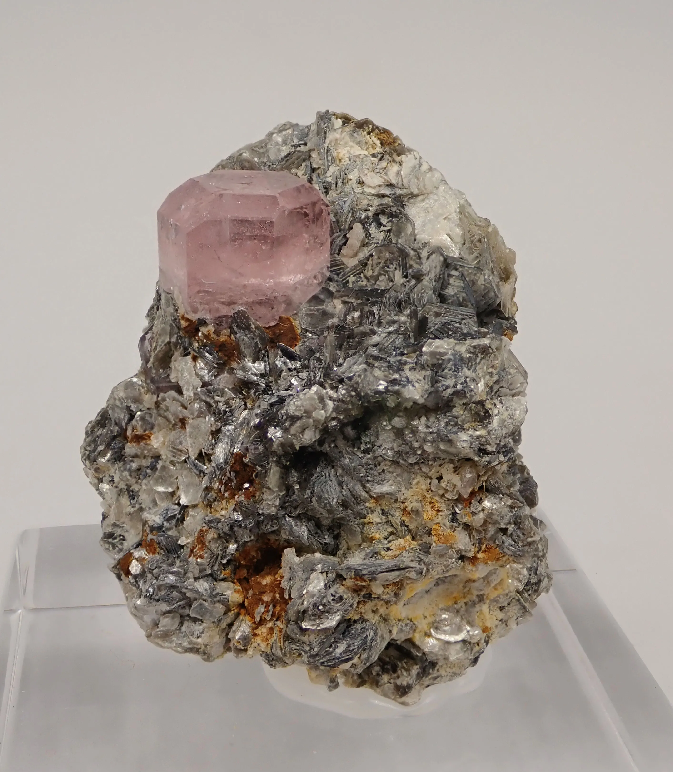 Fluorapatite - image 3