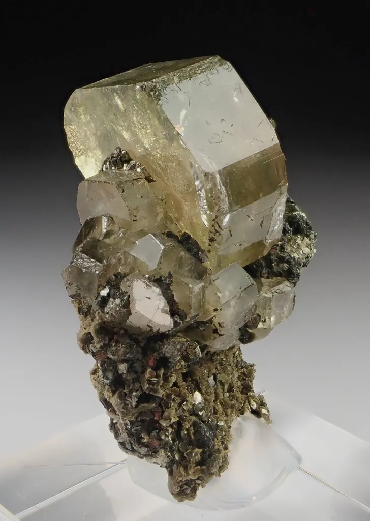 Fluorapatite - image 4