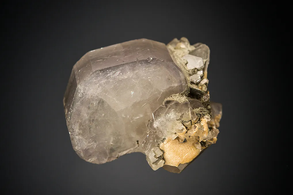 Fluorapatite image