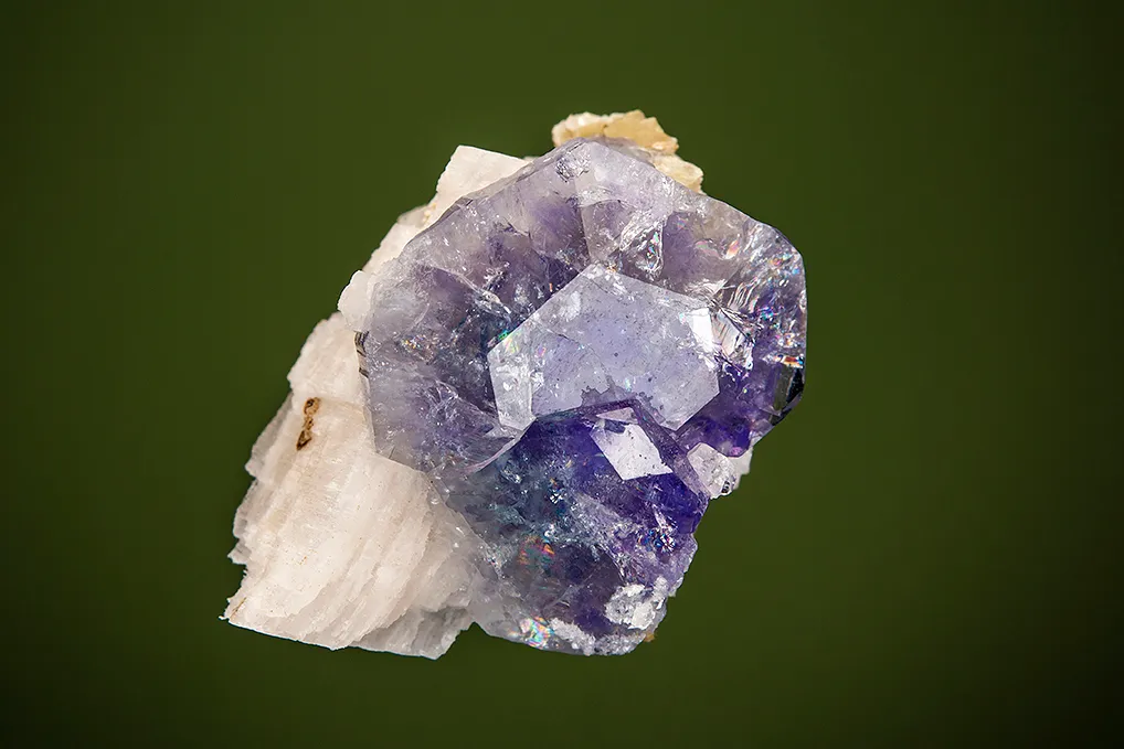 Fluorapatite image