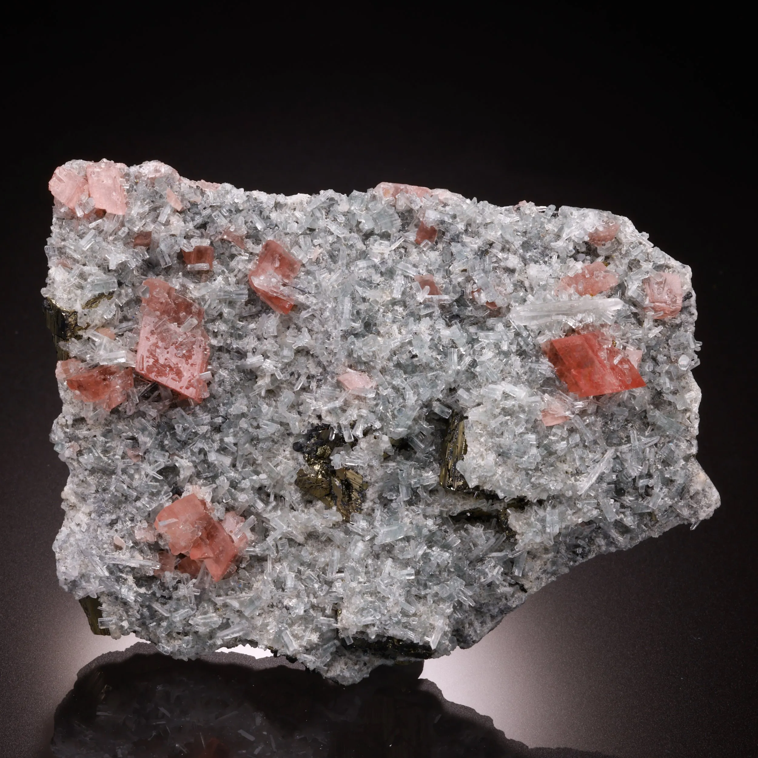 Fluorapatite - image 1