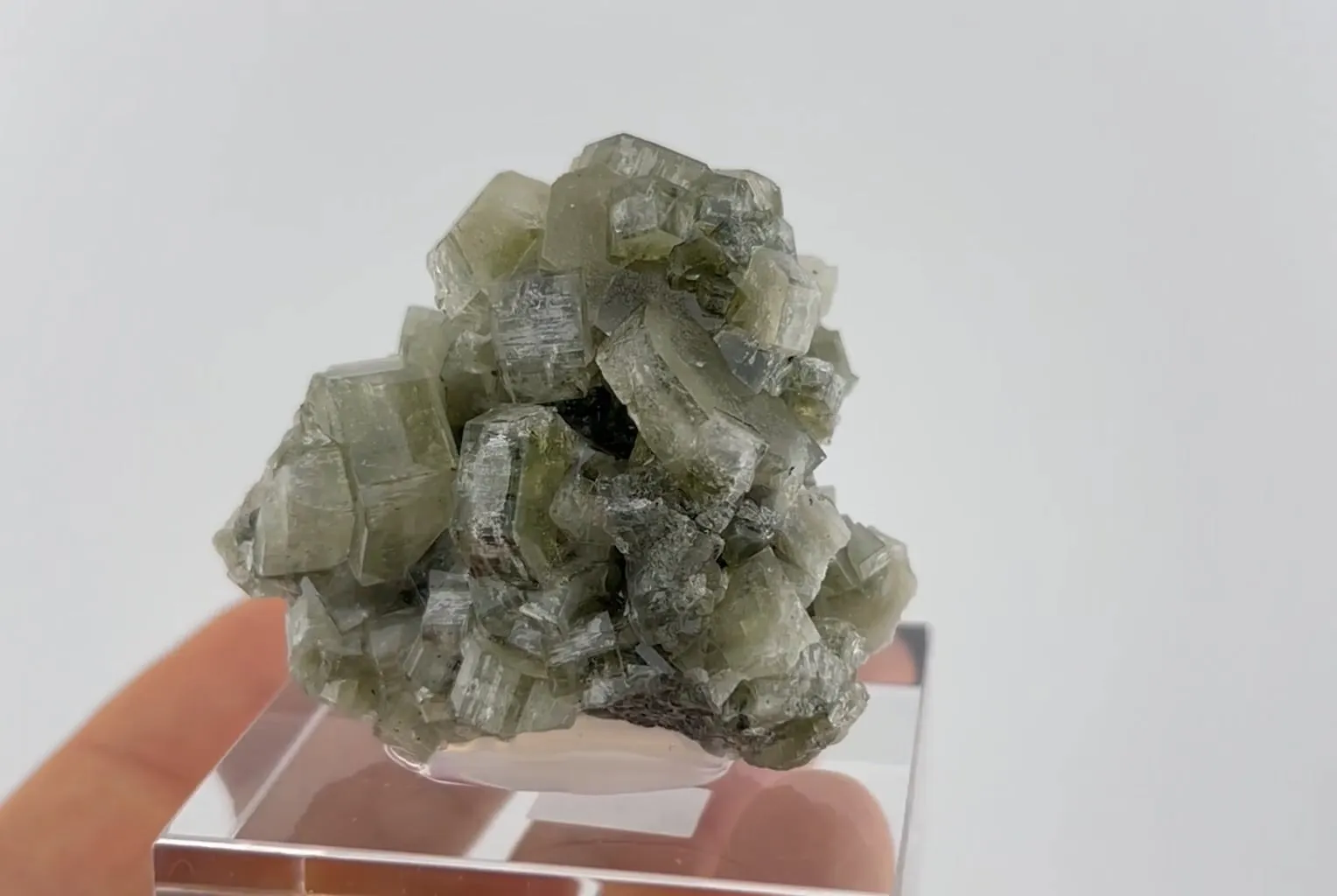 Fluorapatite - image 5