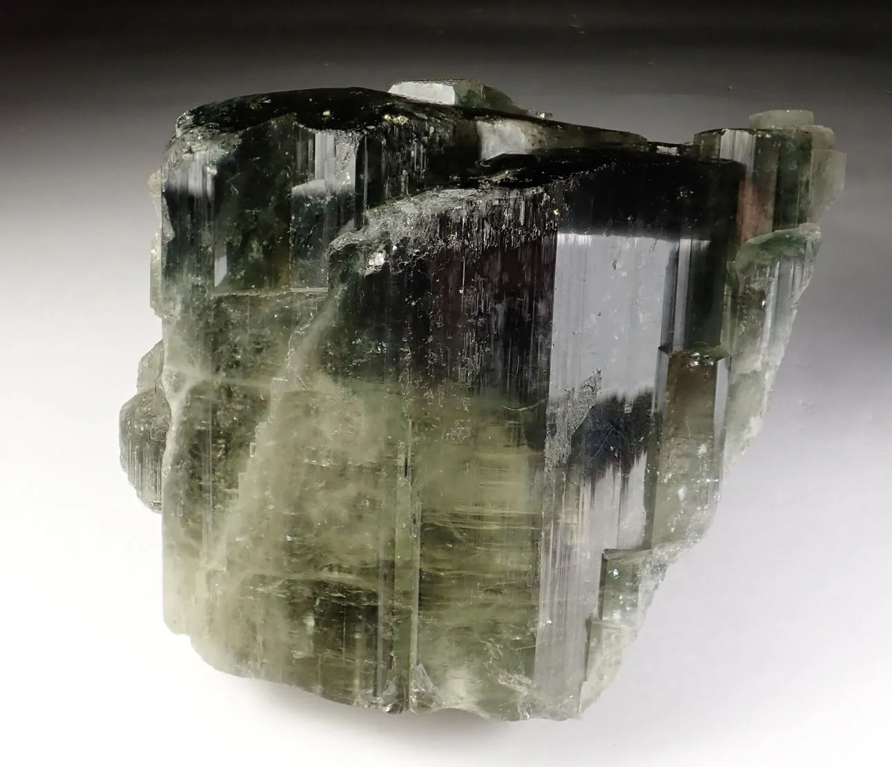 Fluorapatite - image 1