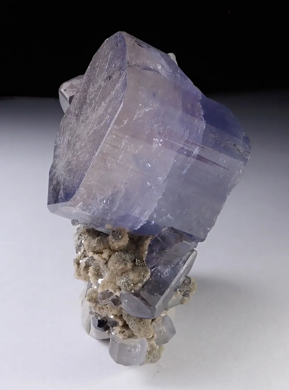 Fluorapatite - image 3