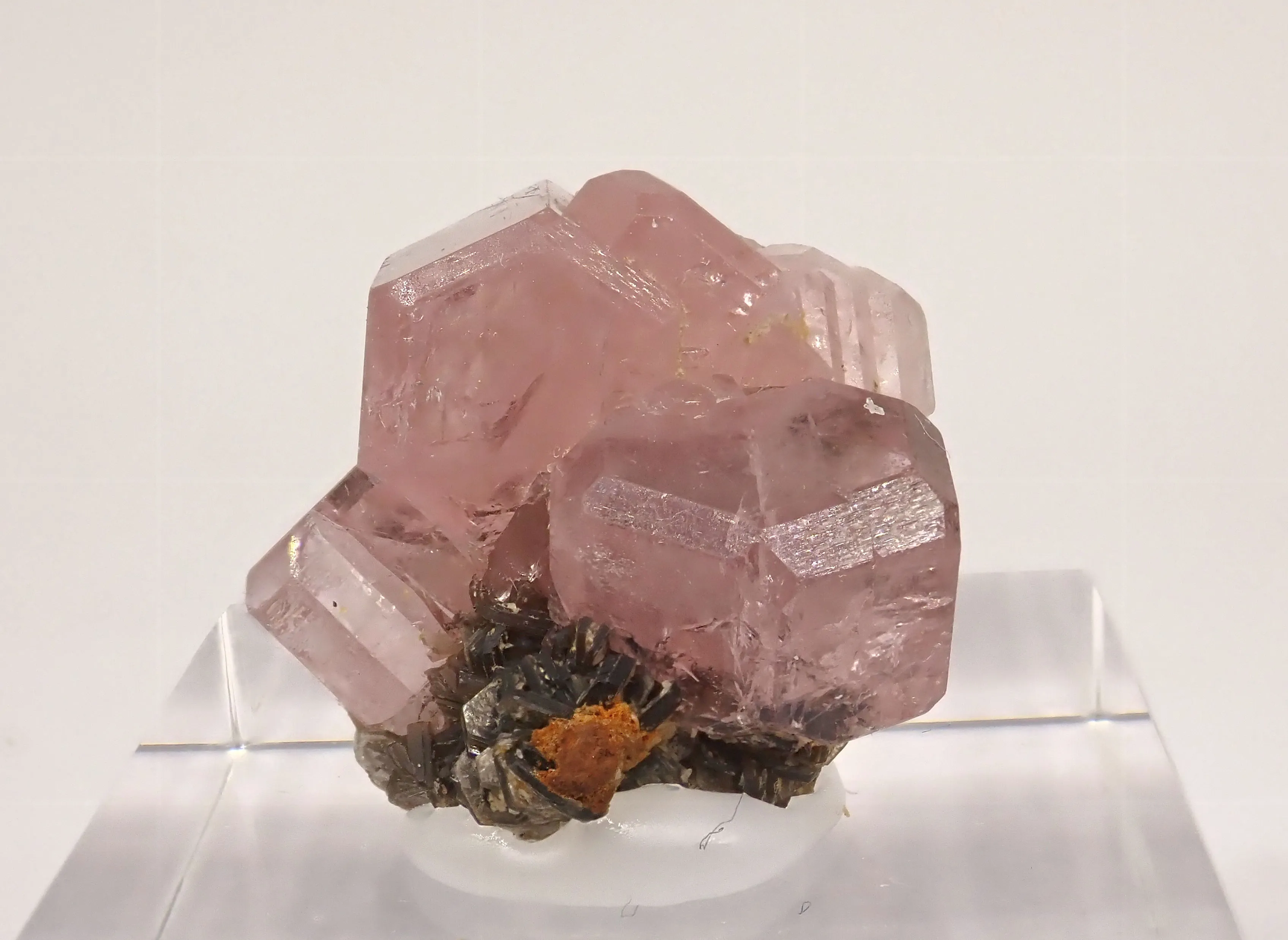 Fluorapatite - image 1
