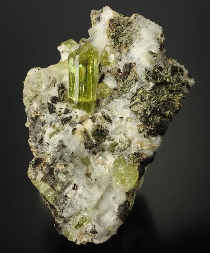 Fluorapatite image