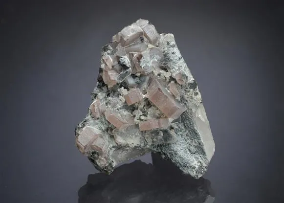 Fluorapatite - image 1