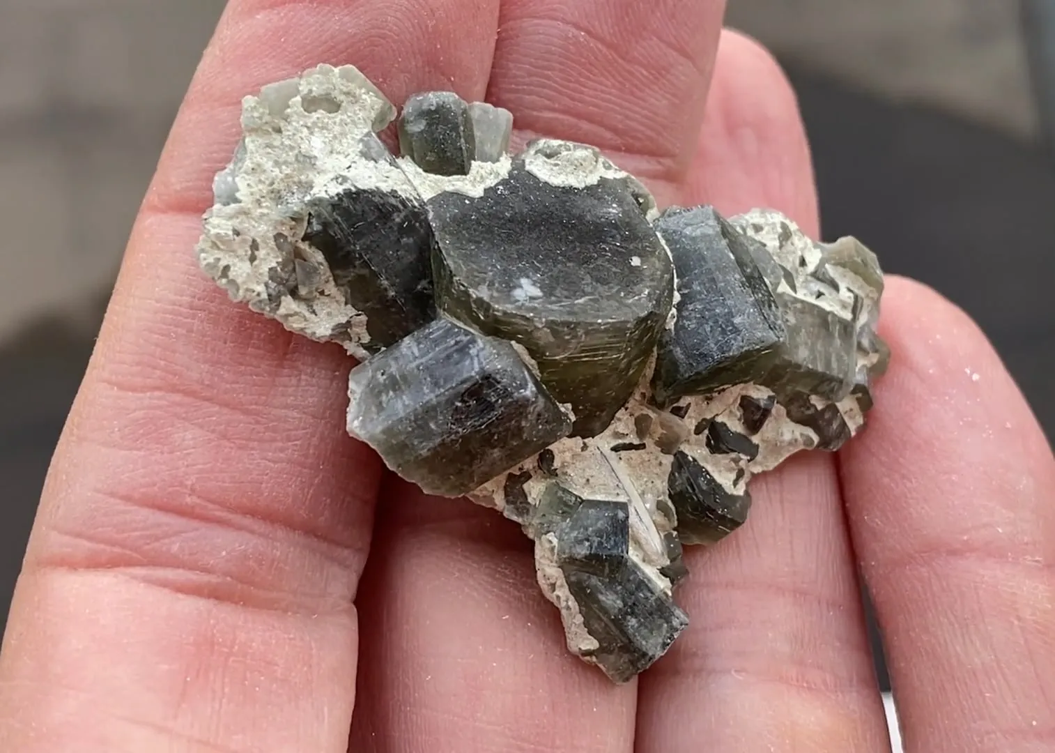 Fluorapatite - image 1