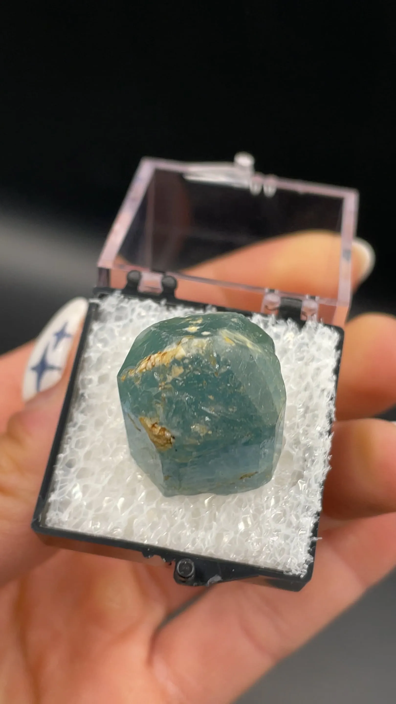 Fluorapatite - image 2