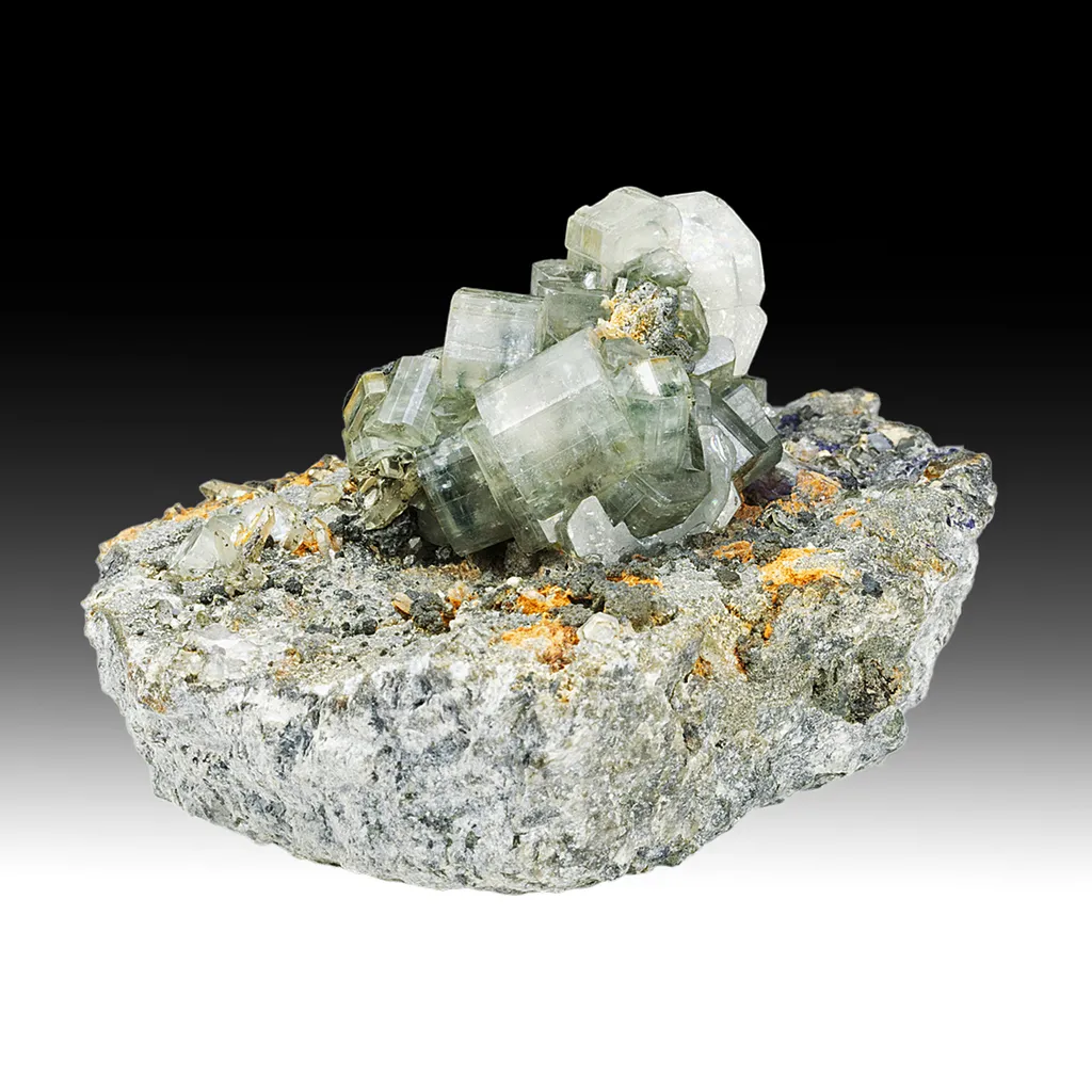Fluorapatite image