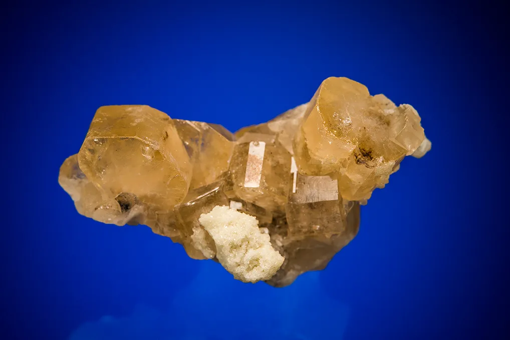 Fluorapatite image