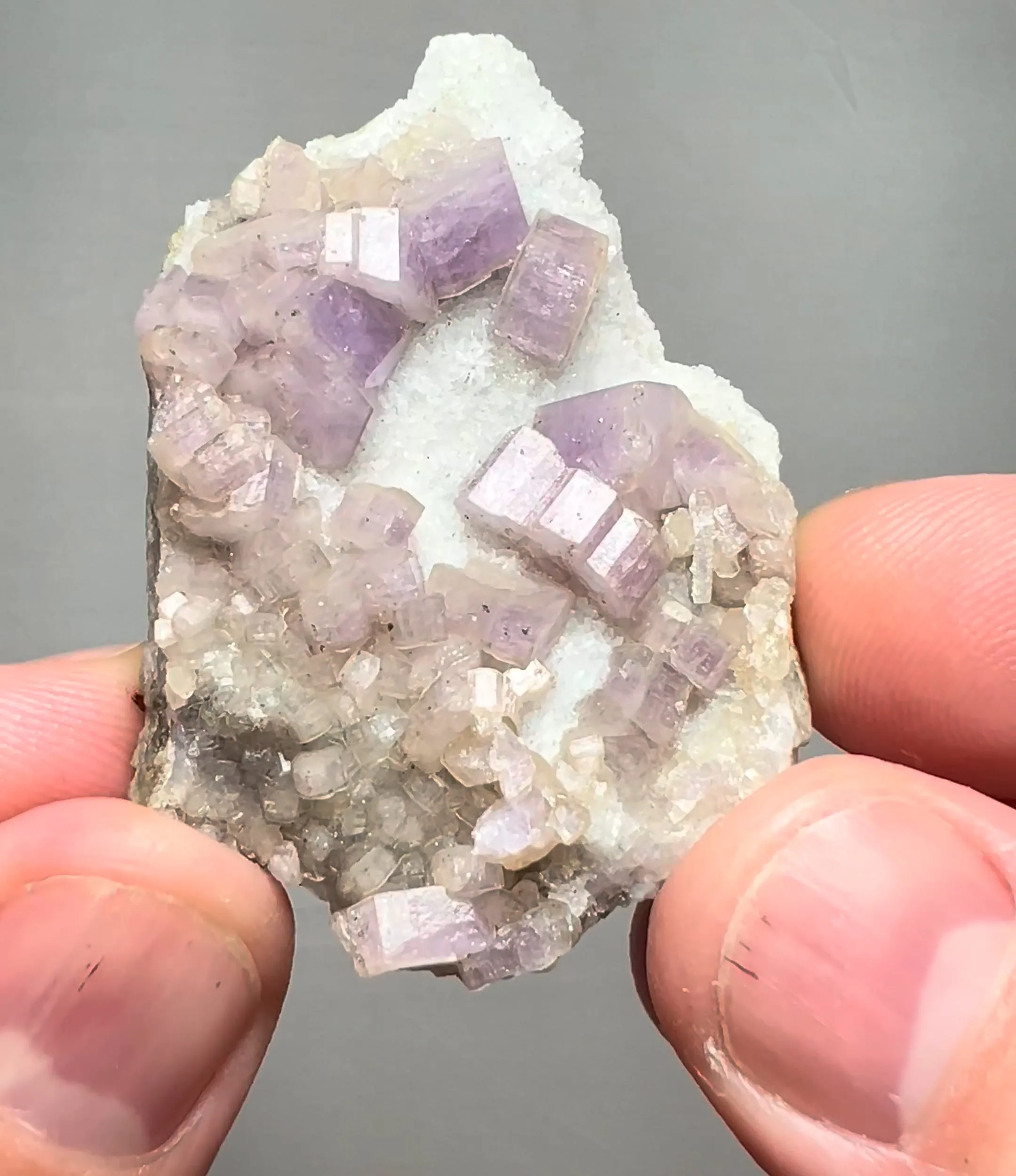 Fluorapatite - image 2