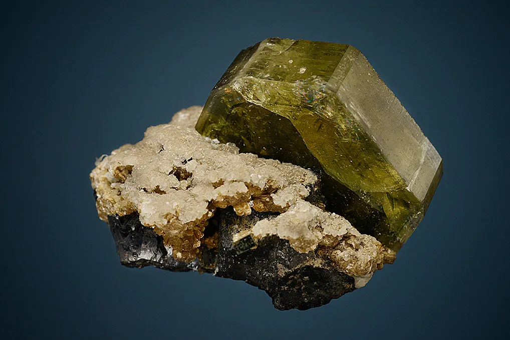 Fluorapatite - image 3