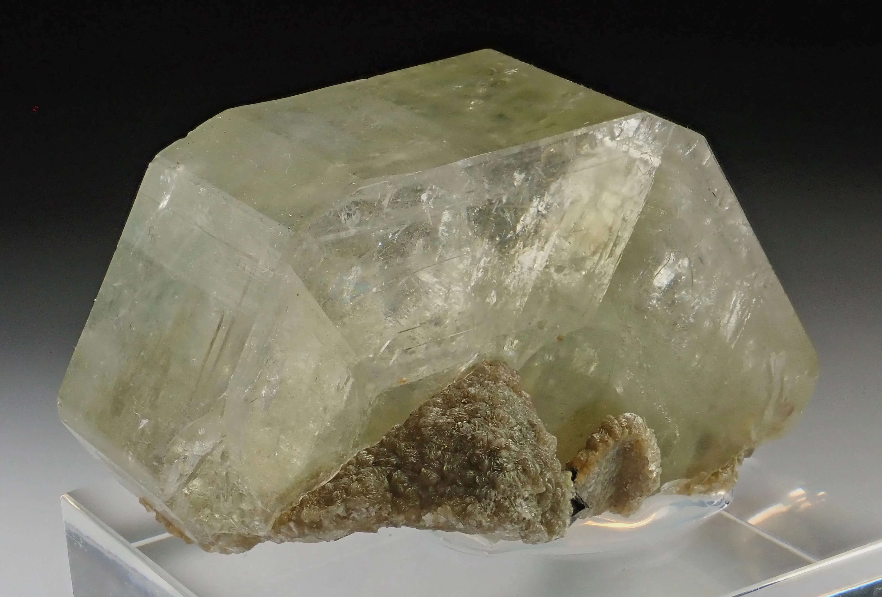 Fluorapatite - image 5
