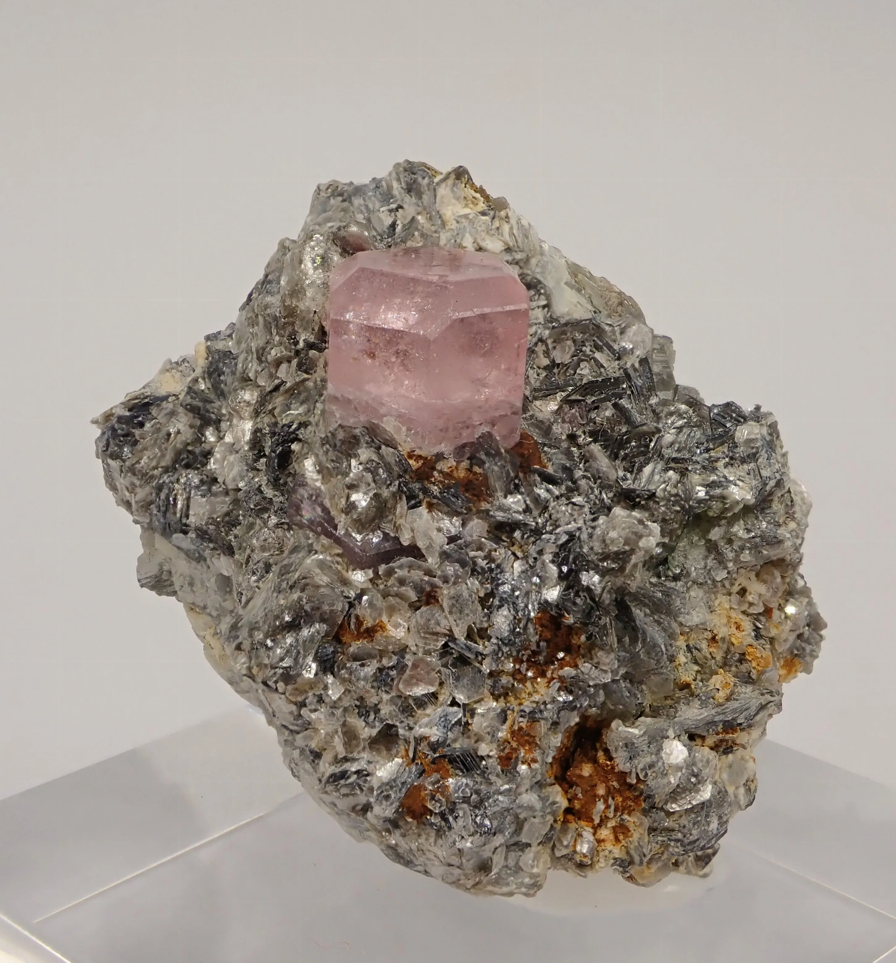 Fluorapatite - image 4