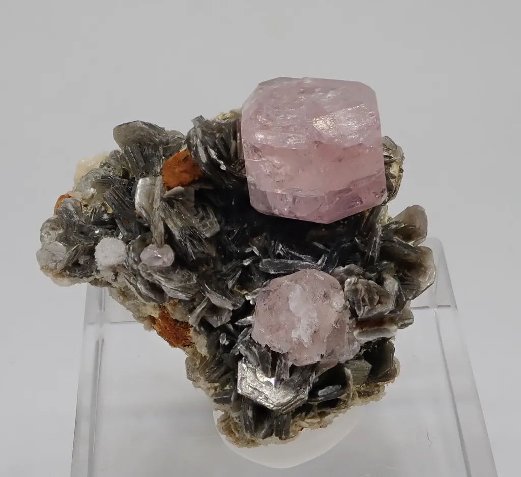 Fluorapatite - image 4