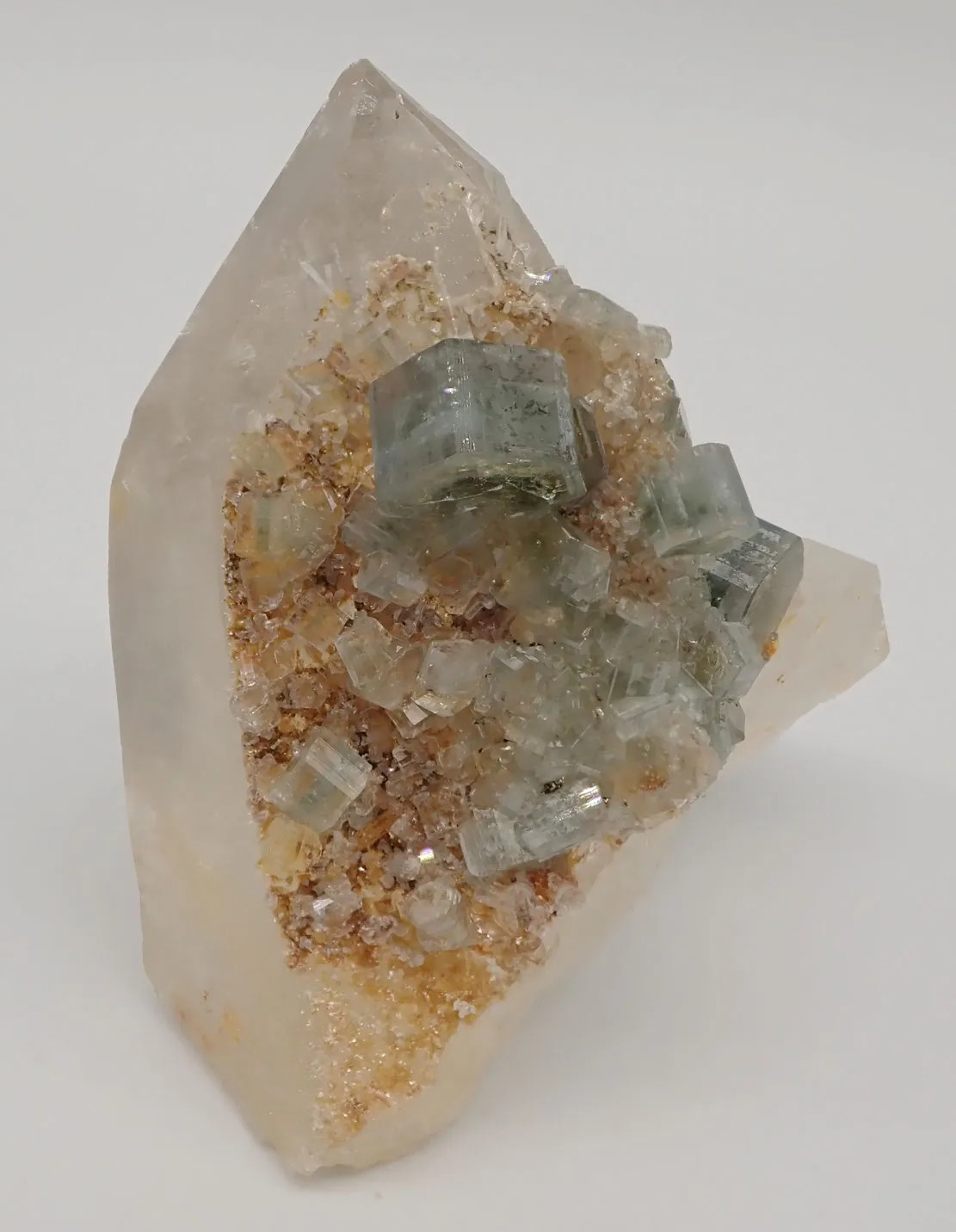 Fluorapatite and Quartz - image 2