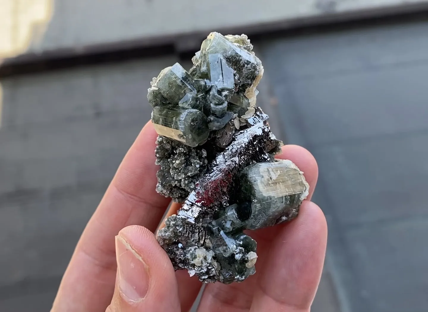 Fluorapatite, Arsenopyrite, Siderite - image 7