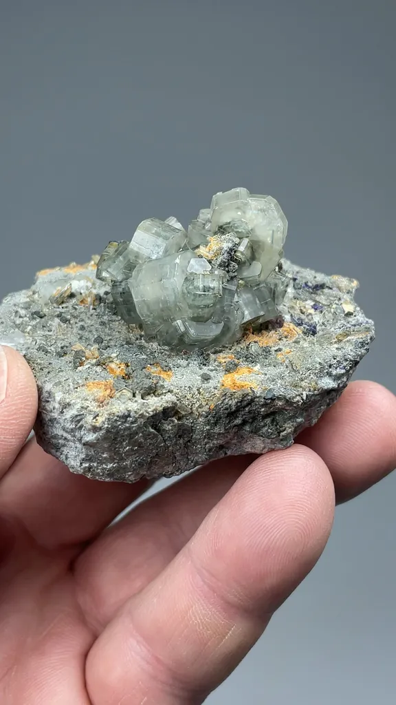 Fluorapatite - image 2