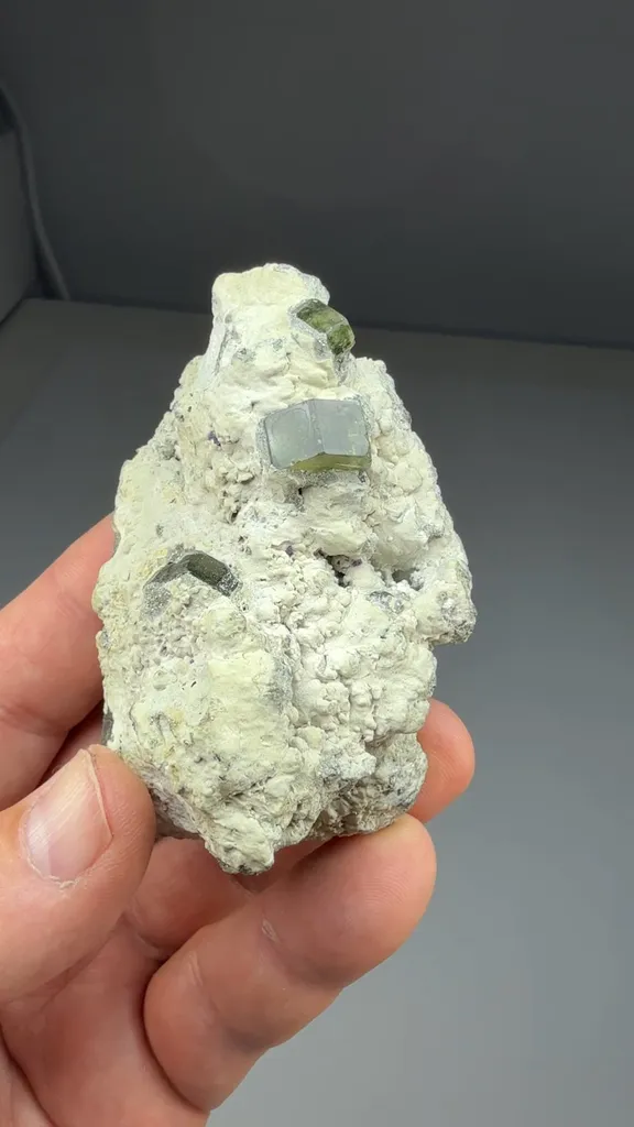 Fluorapatite - image 2