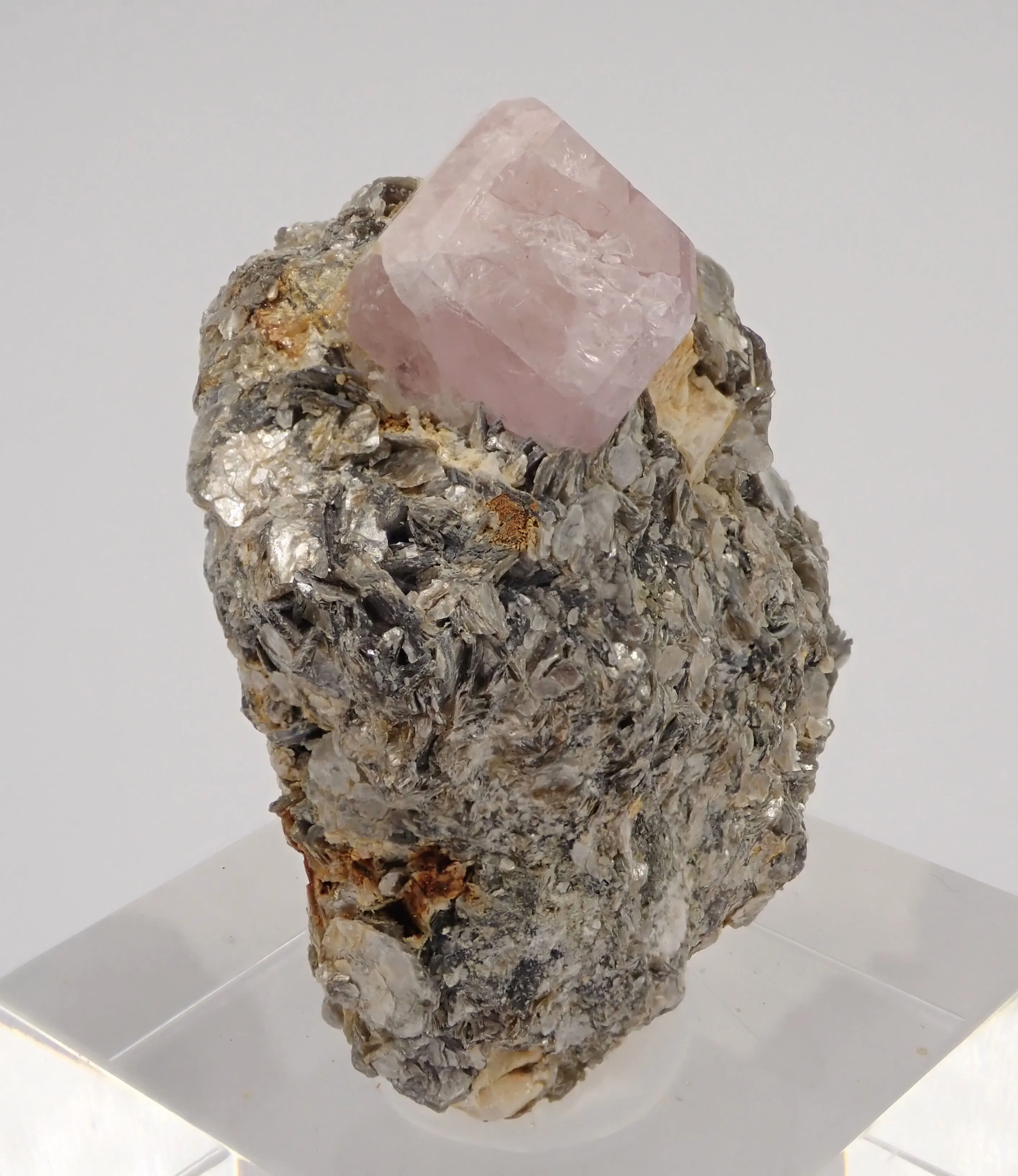 Fluorapatite - image 4