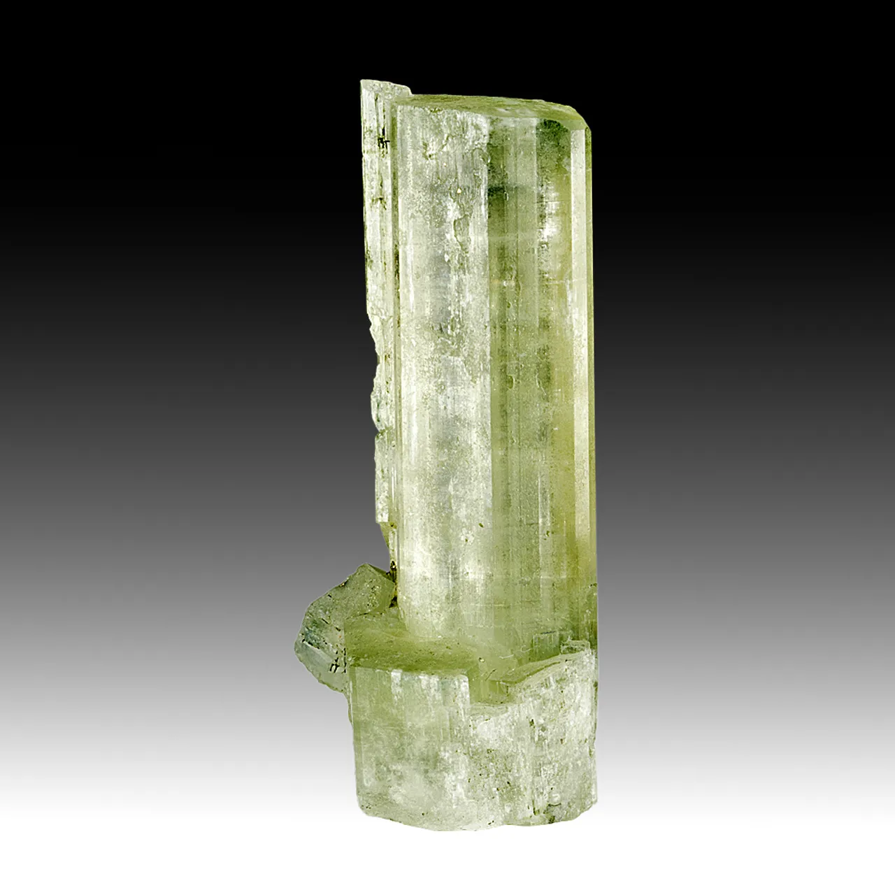 Fluorapatite - image 1