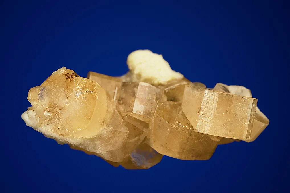 Fluorapatite - image 3