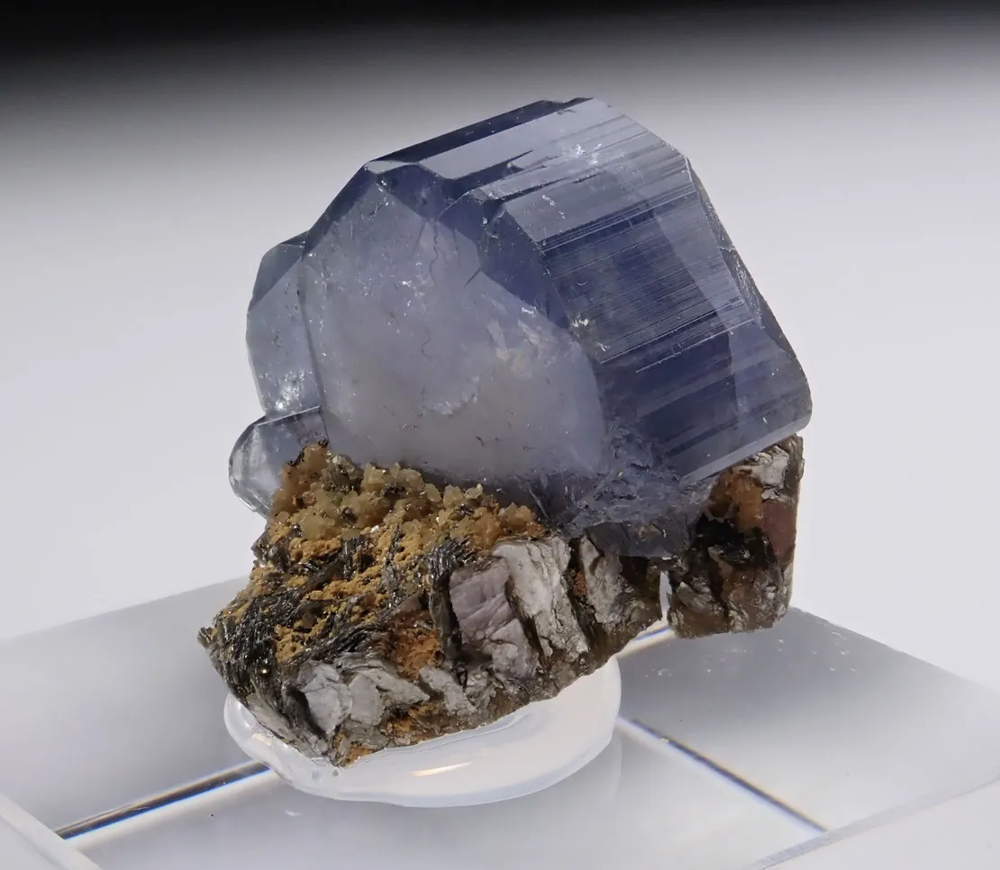 Fluorapatite - image 4