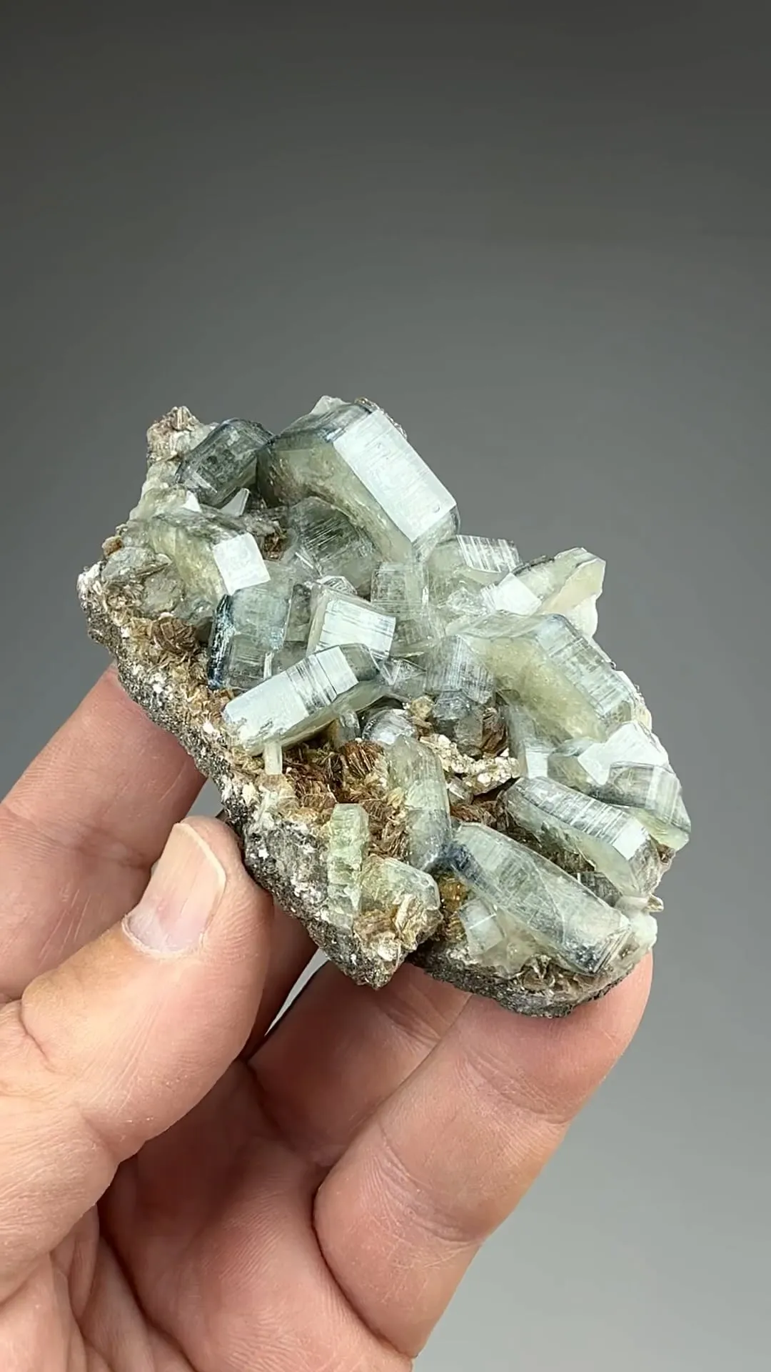 Fluorapatite - image 2