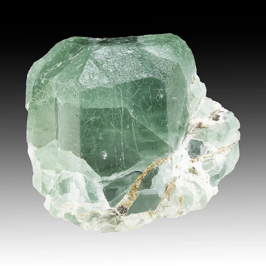 Fluorapatite image