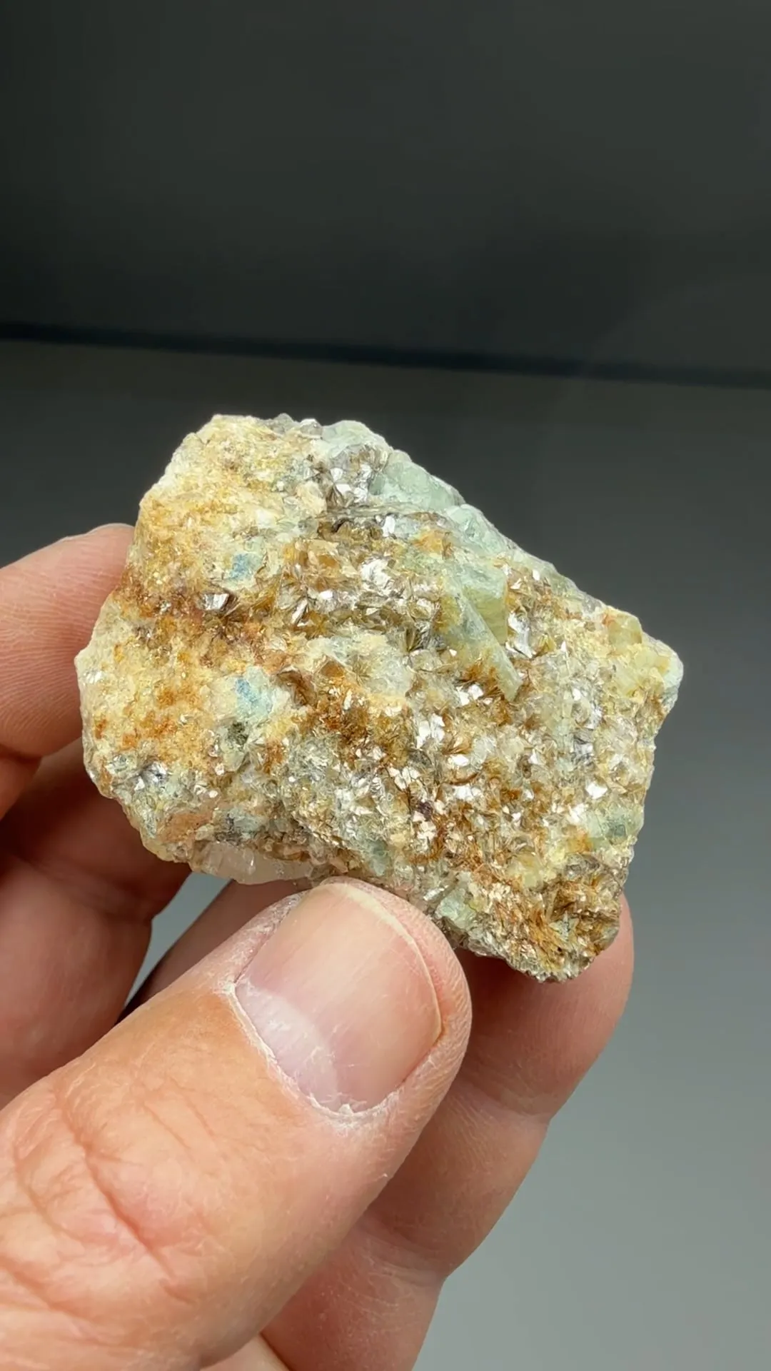 Fluorapatite - image 2