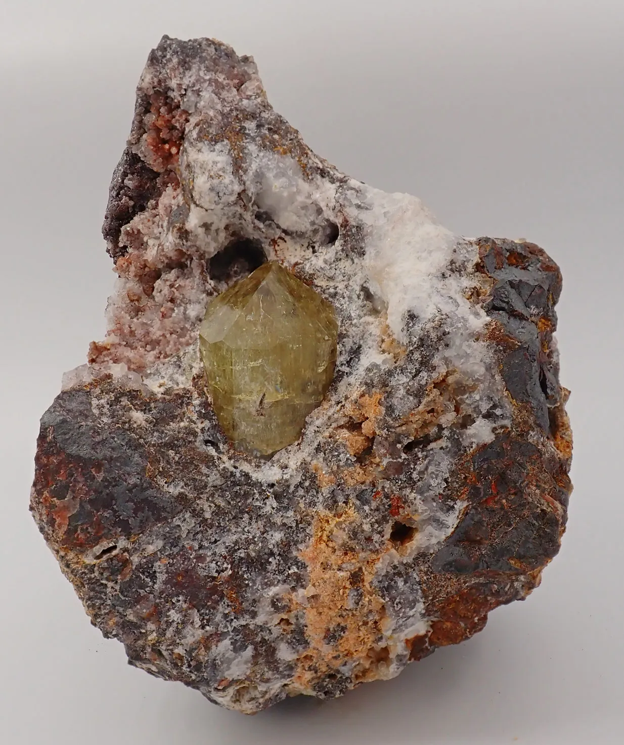 Fluorapatite - image 3