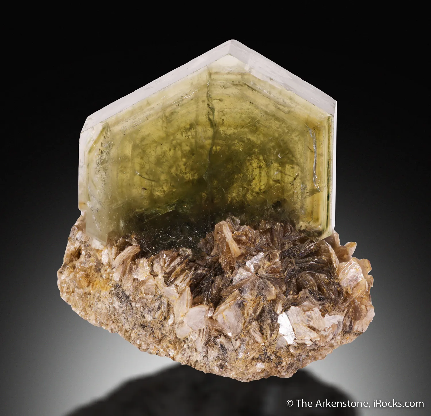 Fluorapatite - image 1