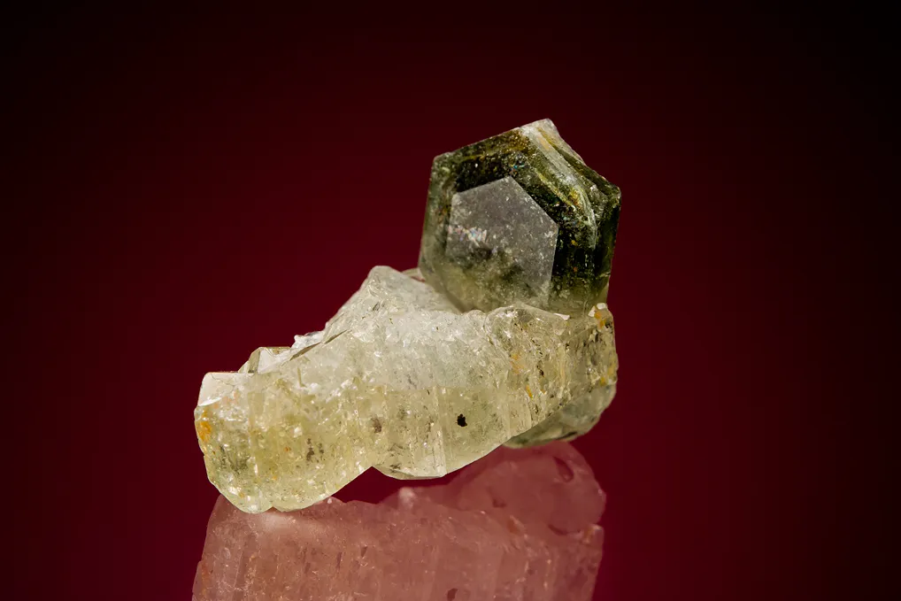 Fluorapatite image